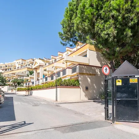 Soek La Romana Seafront Appartement *