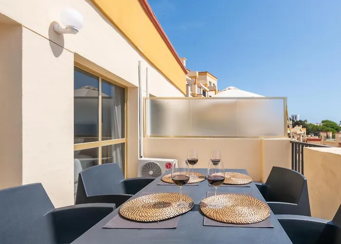 Soek La Romana Seafront Apartamento *