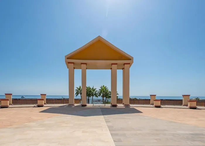 Apartamento Soek La Romana Seafront *